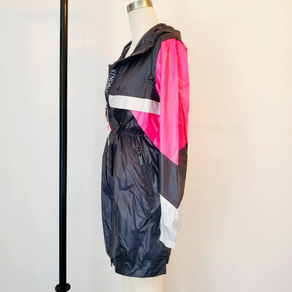 ✨️NEW✨️Kendall + Kylie - Trench coat jacket - Size S - Picture 3 of 5